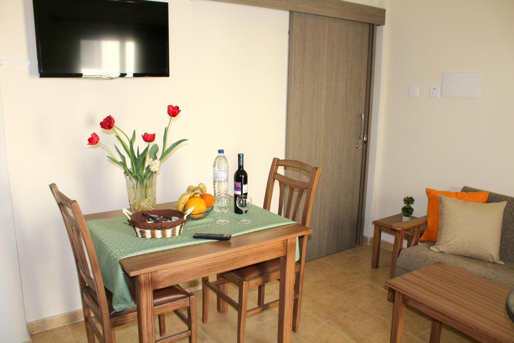 Maria Zintili Apartments Ayia Napa Eksteriør billede